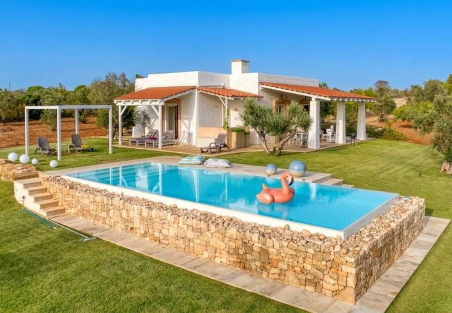 Villa a Pescoluse - Deliziosa villa con piscina e grande giardino