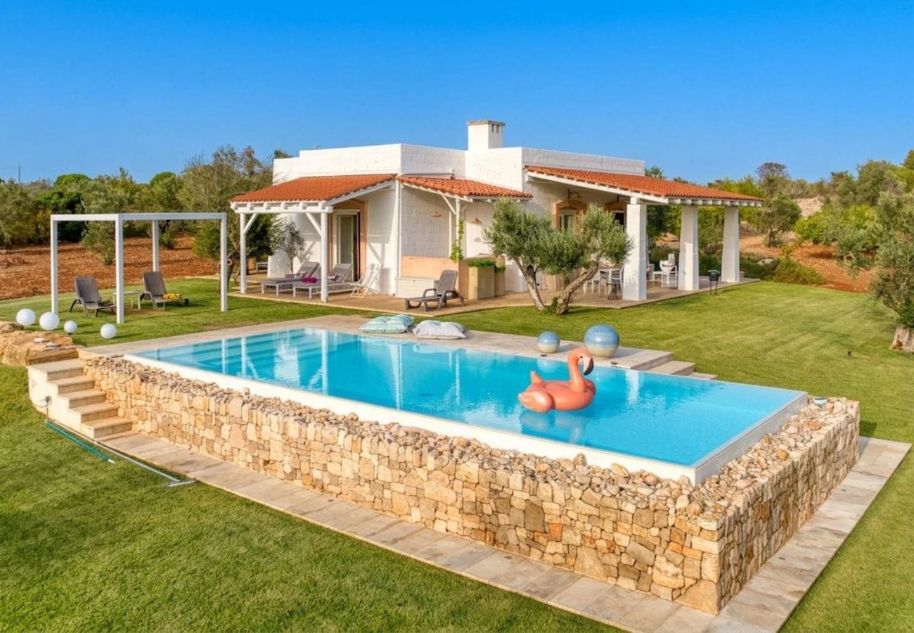 Villa a Pescoluse - Deliziosa villa con piscina e grande giardino