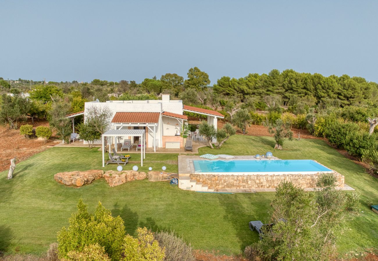 Villa a Pescoluse - Deliziosa villa con piscina e grande giardino
